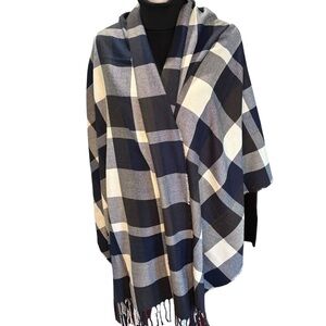 Oversized Winter Wrap Or Scarf Colors Navy And White